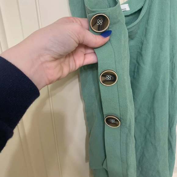 June & Hudson Button Tank - Picture 3 of 6